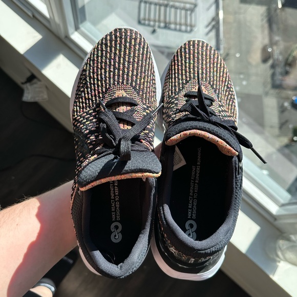 $50 OBO Nike React Size 9.5 / 11 - Picture 2 of 6